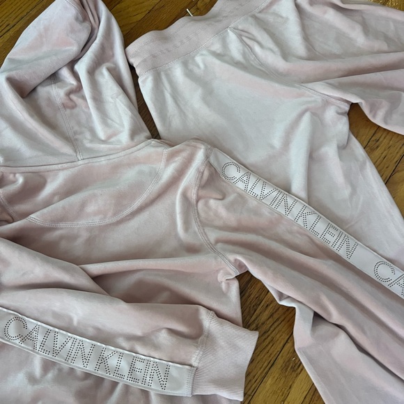 Pink Velour Tracksuit Set - Picture 6 of 10